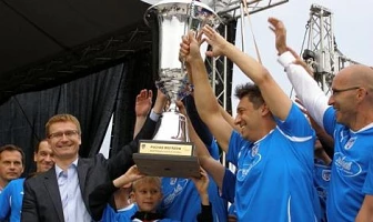 ZC „Michaś” z Pucharem za wygranie ALPN