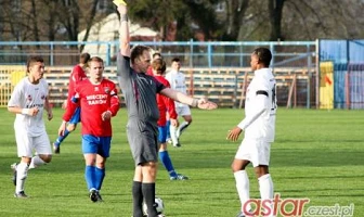 W II lidze oficjalnie o jedną drużynę mniej