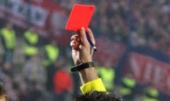 W lidze amatorskiej : mgła i kłopoty kadrowo-dyscyplinarne!