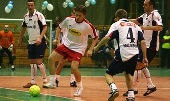 Na początek 4 mecze i tylko zwycięzcy zagrają dalej