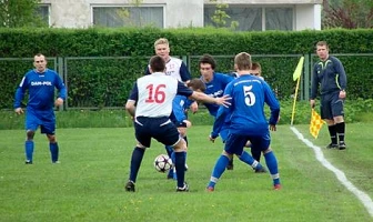 IV liga – Zacięte „derby” w Kamienicy Polskiej