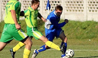 Co za „derby” : do przerwy 3:0, a skończyło się remisem!
