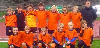 W kategorii 2002/2003 : Podokręg Katowice – Podokręg Częstochowa 2:3